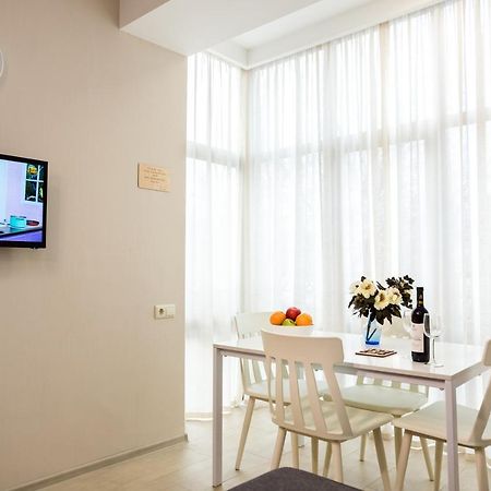 Apartmán Modern Avlabari In Old Town Tbilisi Exteriér fotografie